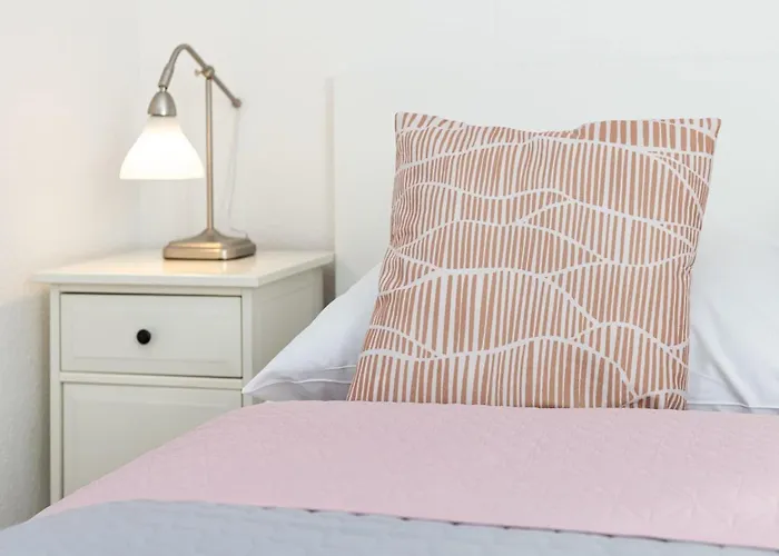 Hafen 13 Hafenblick 3 Laboe