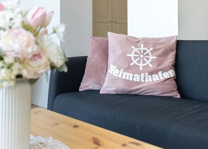 Hafen 13 Hafenblick 3 Laboe